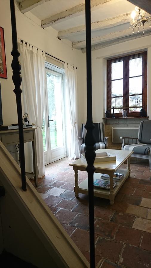 L'Olivier Villa Monts-sur-Guesnes Room photo