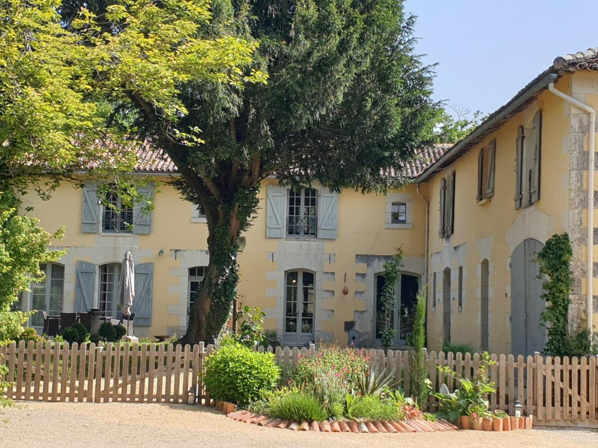 L'Olivier Villa Monts-sur-Guesnes Exterior photo